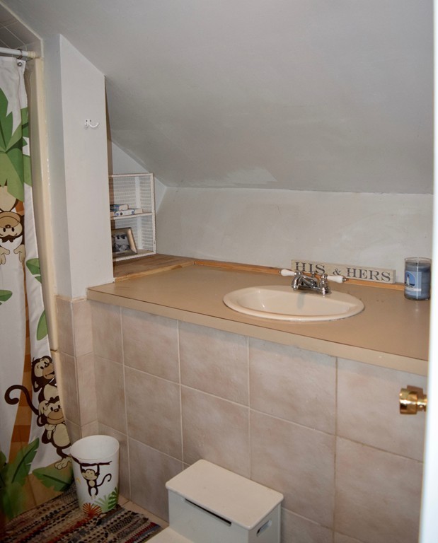 176 Shore Road Pocasset, MA 02559 - Photo 24 of 27 Gallery Image 24