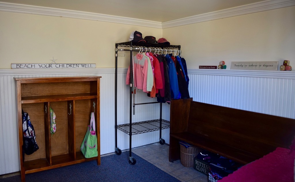176 Shore Road Pocasset, MA 02559 - Photo 8 of 27 Gallery Image 8