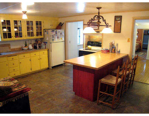 528 Leyden Road Greenfield, MA 01301 - Photo 12 of 19 Gallery Image 12
