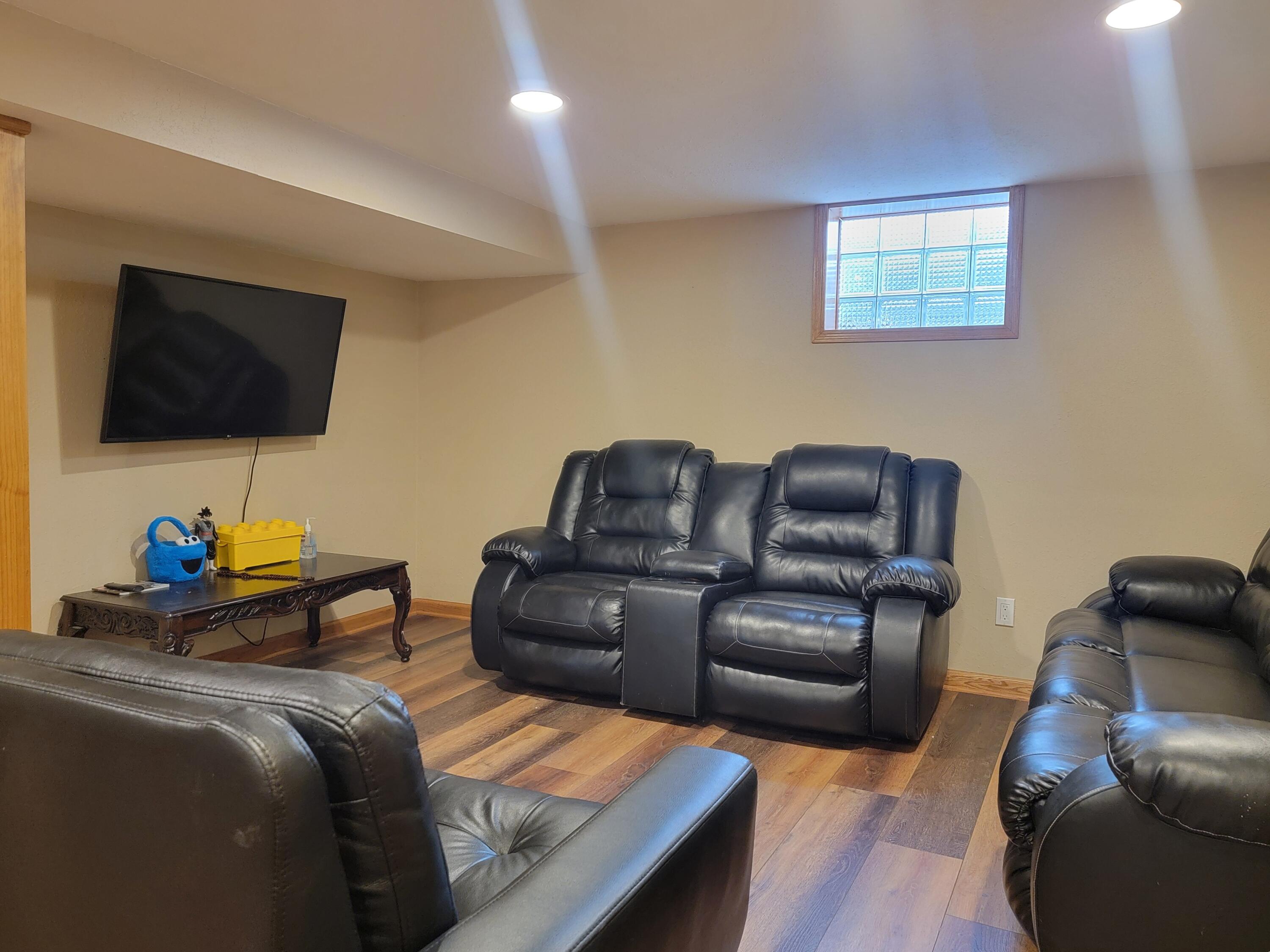 3381 South 75th Street Milwaukee, WI 53219 - Photo 21 of 36 20260103_113219