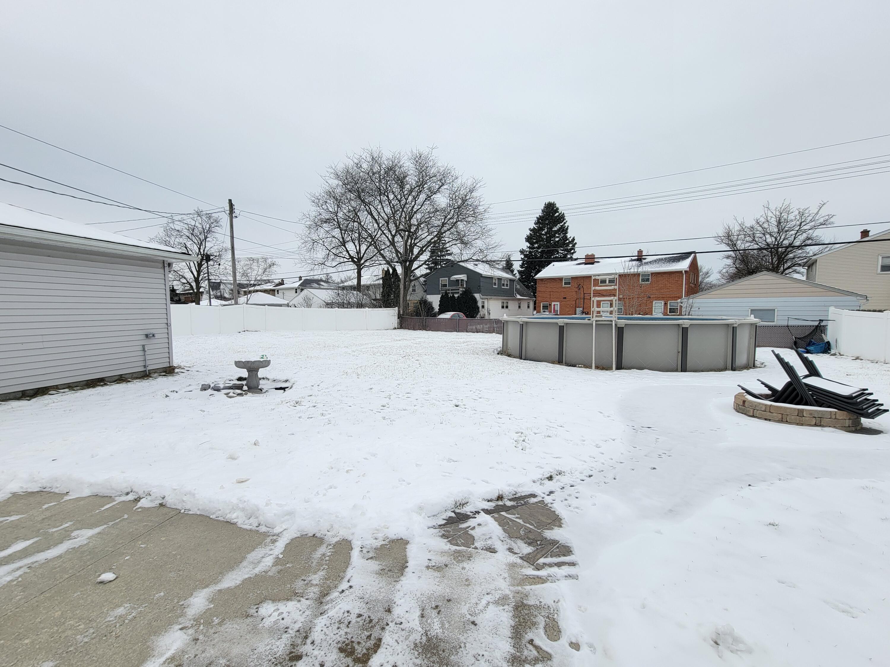 3381 South 75th Street Milwaukee, WI 53219 - Photo 30 of 36 20260103_114810