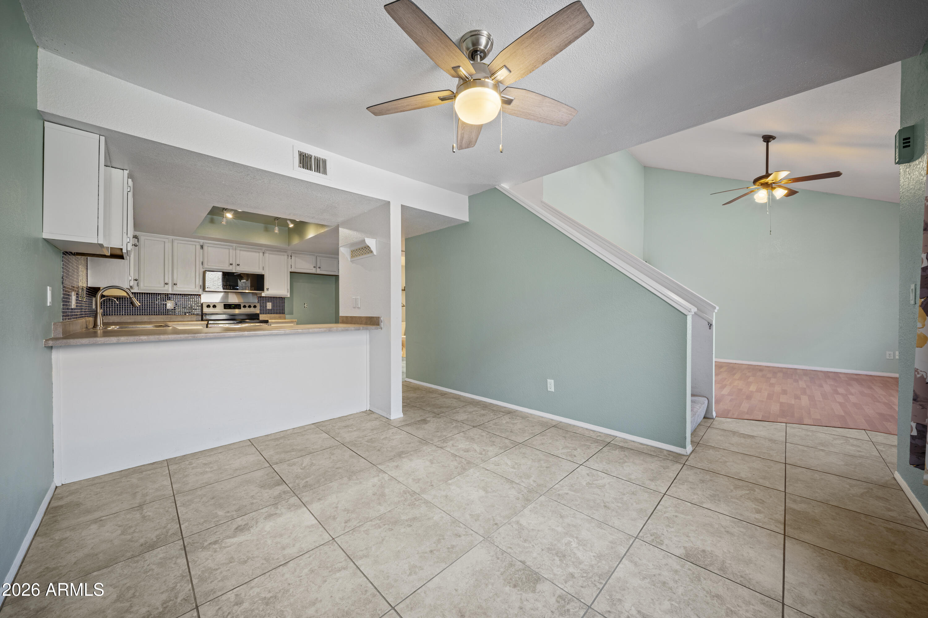222 West Brown Road, Unit 4 Mesa, AZ 85201 - Photo 5 of 29 DSC05022