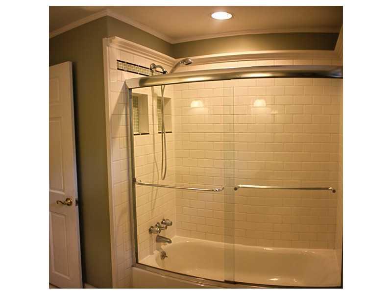 114 Clinton Street Portland, ME 04103 - Photo 22 of 27 Bathroom.