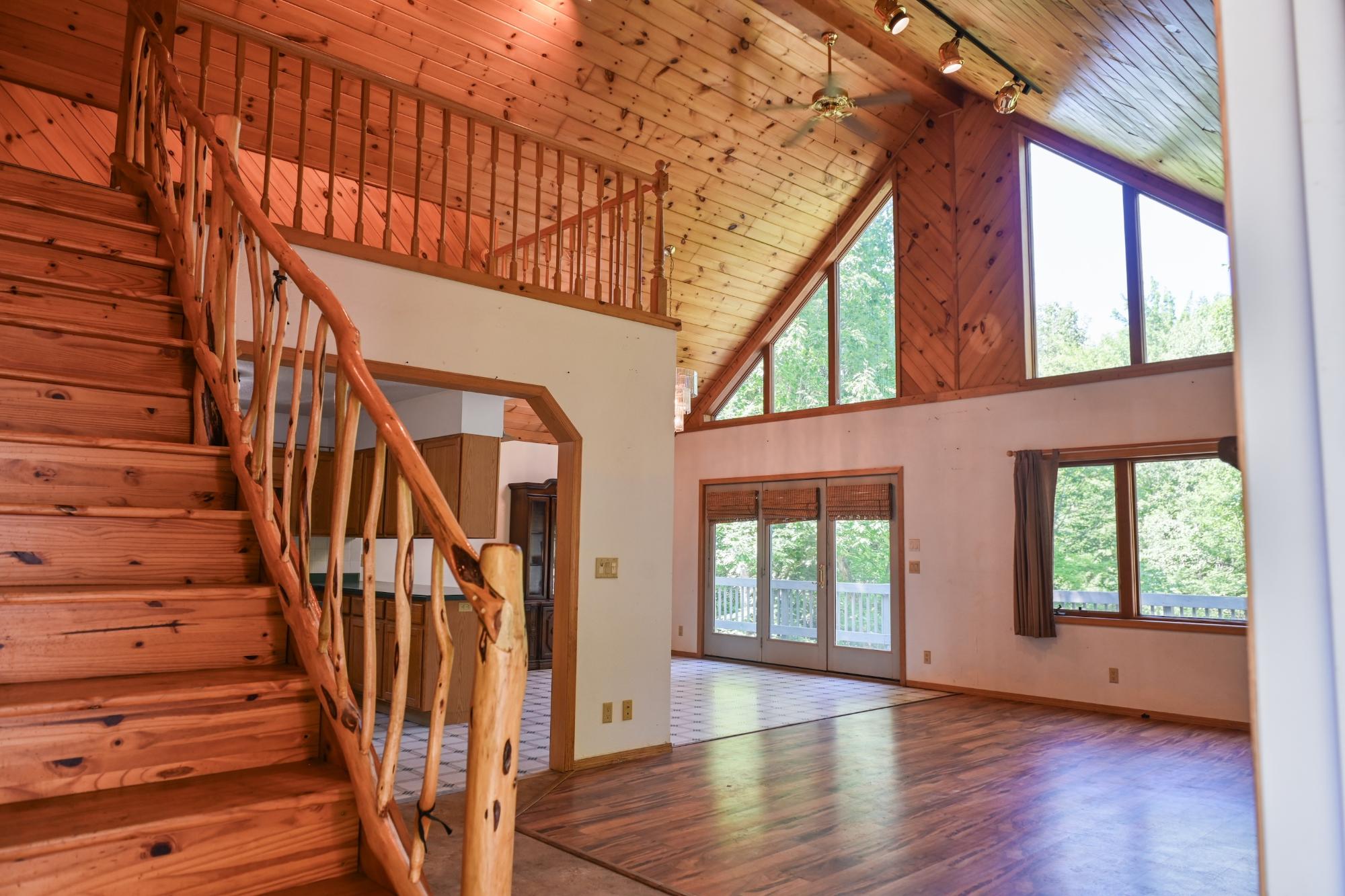 1715 Melody Lane Rhinelander, WI 54501 - Photo 4 of 41 Gallery Image 4