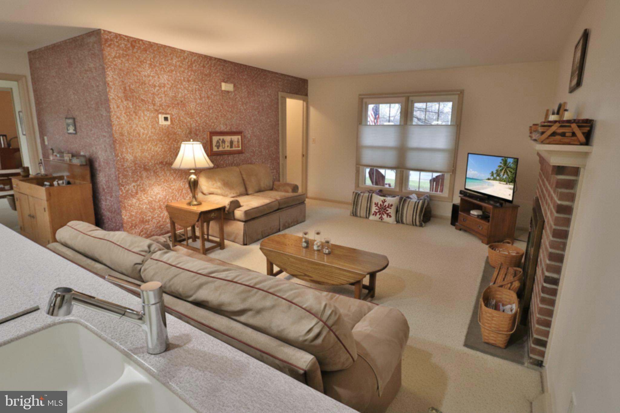 588 Crosswinds Drive Lititz, PA 17543 - Photo 20 of 38 a living room with furniture