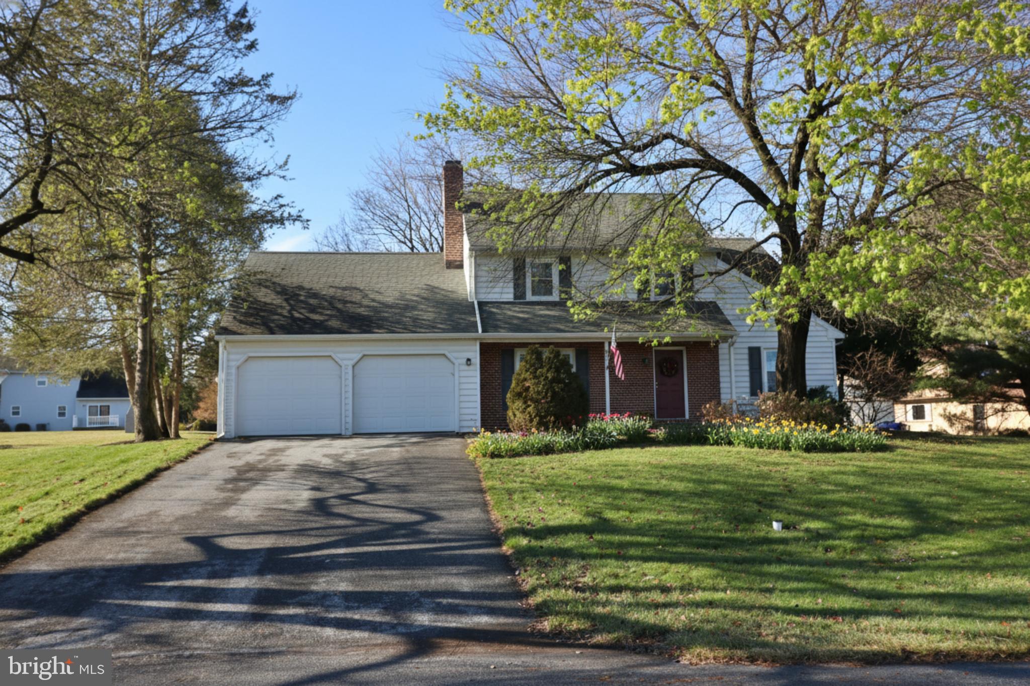 588 Crosswinds Drive Lititz, PA 17543 - Photo 34 of 38 a front view of a house with a yard