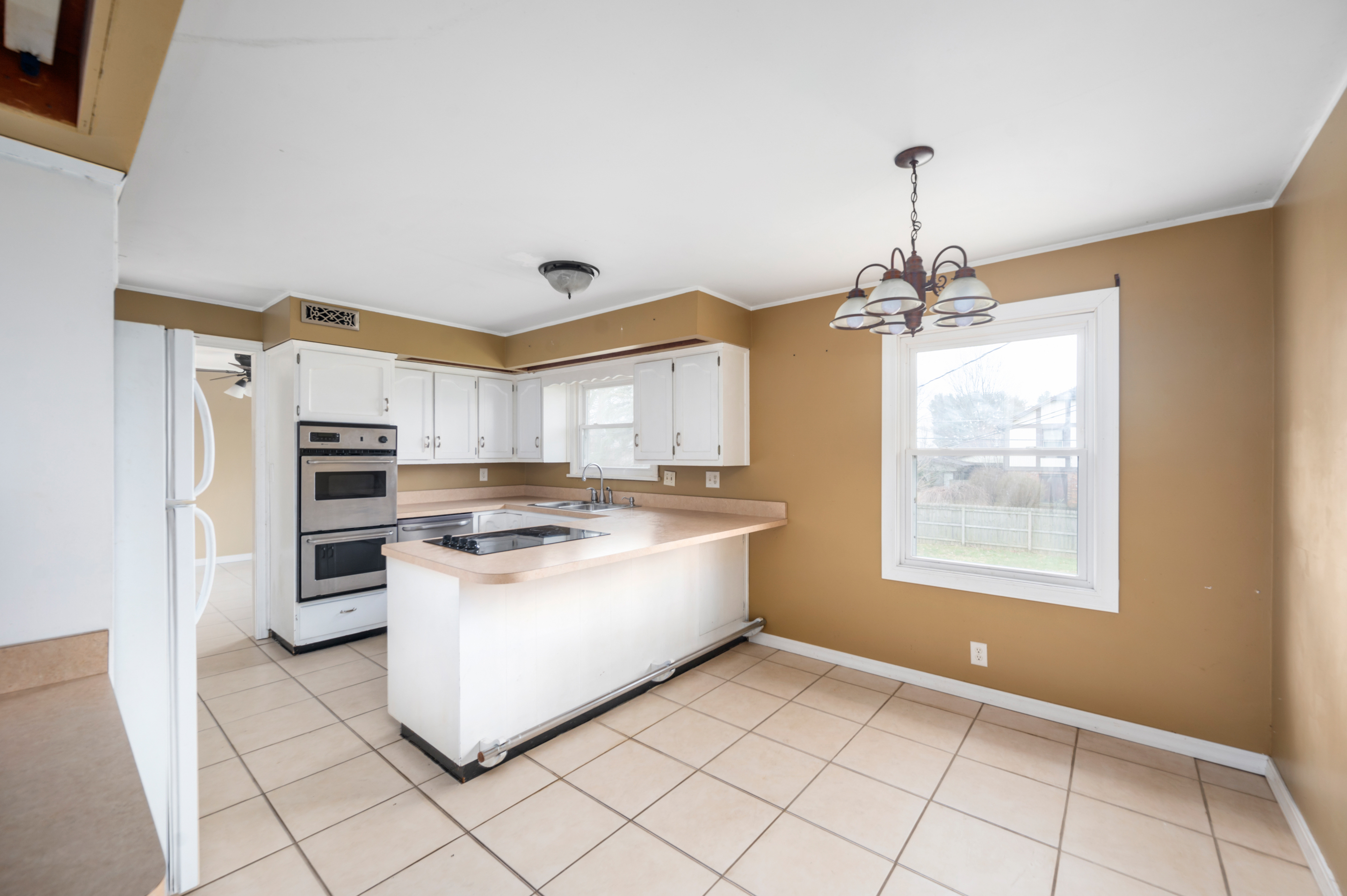 2409 Highland Road Anderson, IN 46012 - Photo 16 of 28 Gallery Image 16