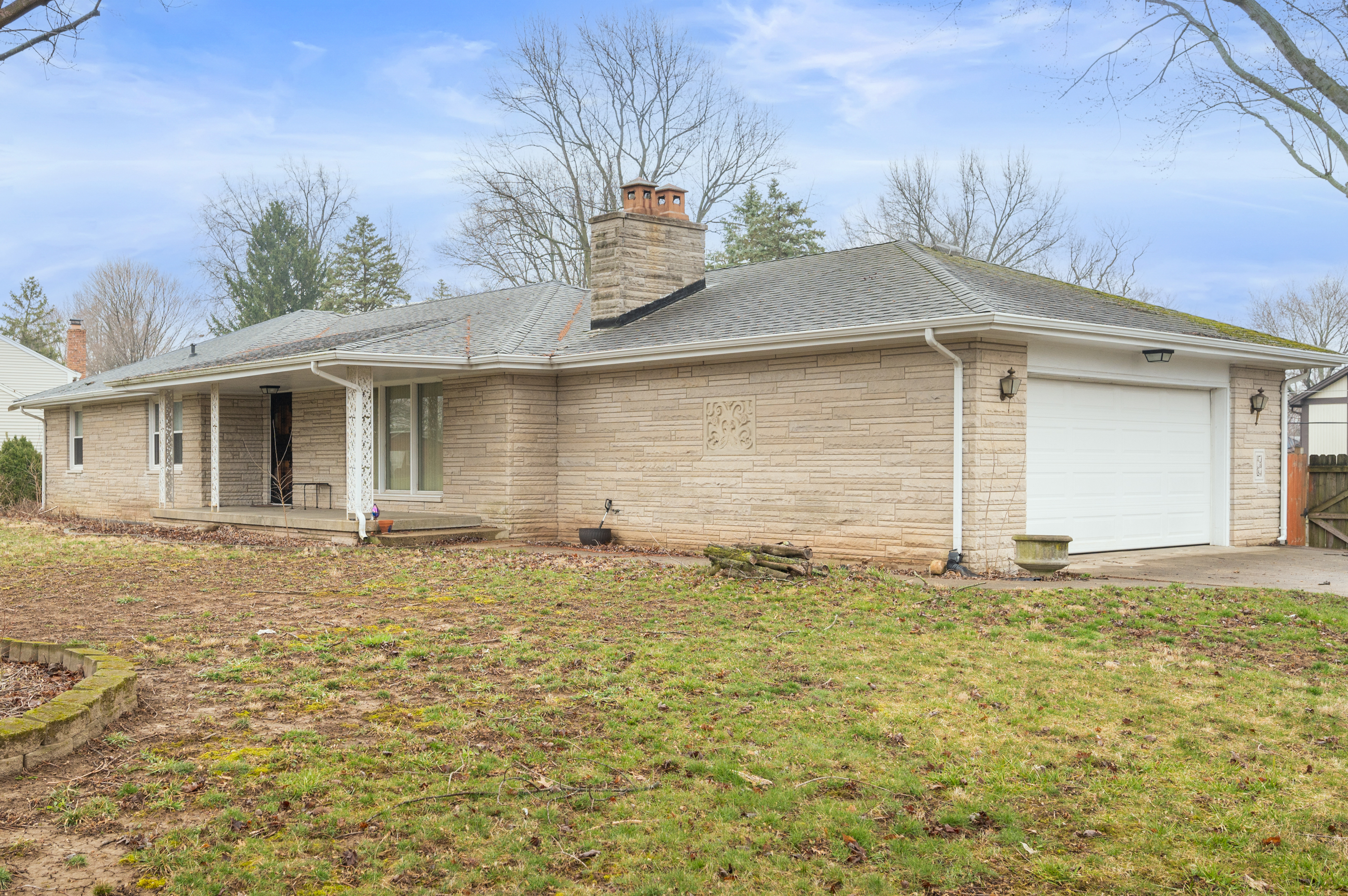 2409 Highland Road Anderson, IN 46012 - Photo 2 of 28 Gallery Image 2