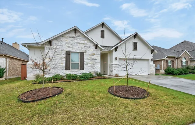 $2,700 | 428 Texon Drive, Liberty Hill, TX 78642