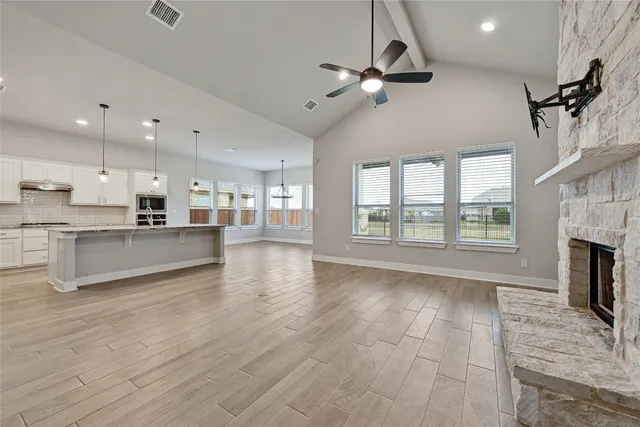 $2,700 | 428 Texon Drive, Liberty Hill, TX 78642