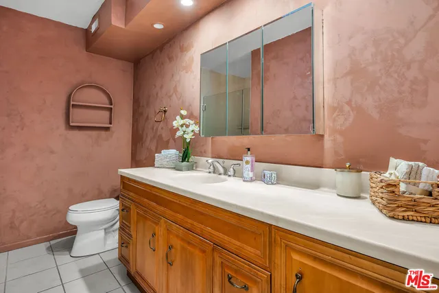 $7,600 | 2925 Dona Susana Drive, Studio City, CA 91604