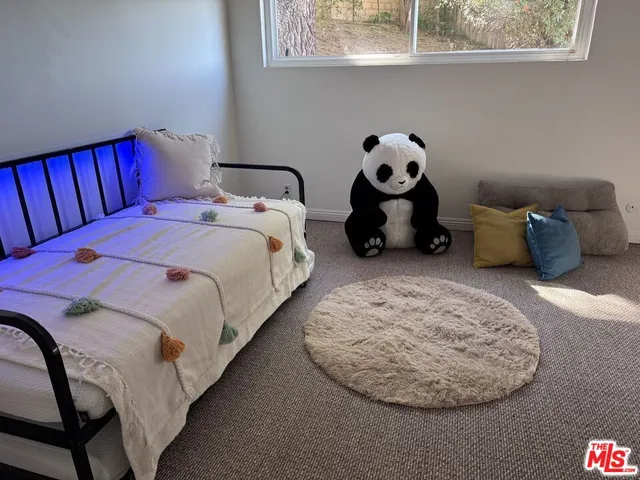 $7,600 | 2925 Dona Susana Drive, Studio City, CA 91604