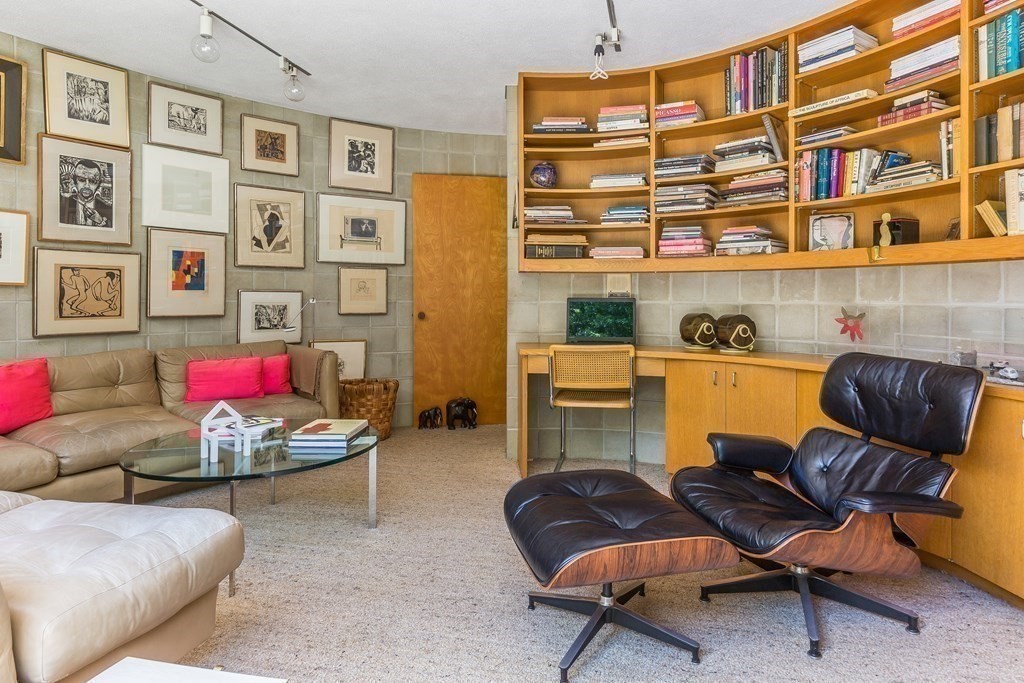 15 Young Road Weston, MA 02493 - Photo 11 of 21