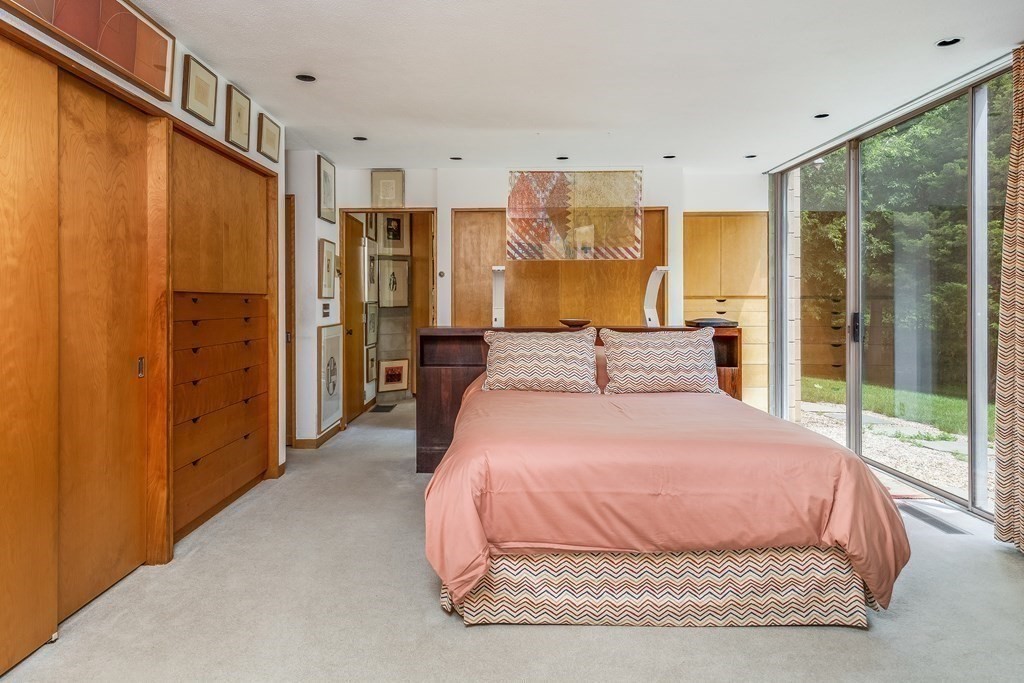 15 Young Road Weston, MA 02493 - Photo 12 of 21