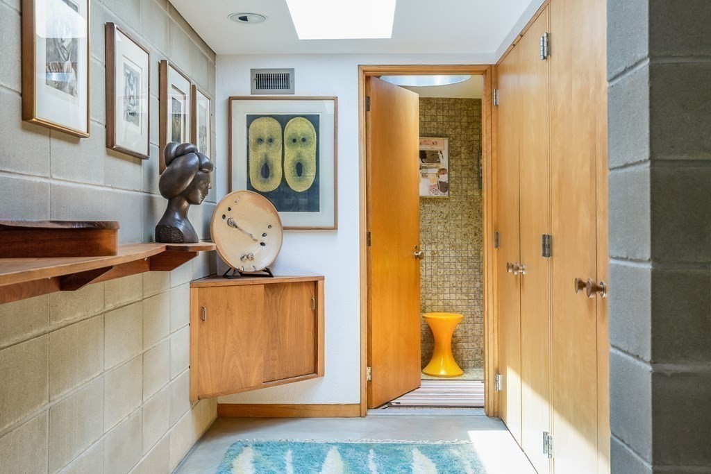 15 Young Road Weston, MA 02493 - Photo 18 of 21