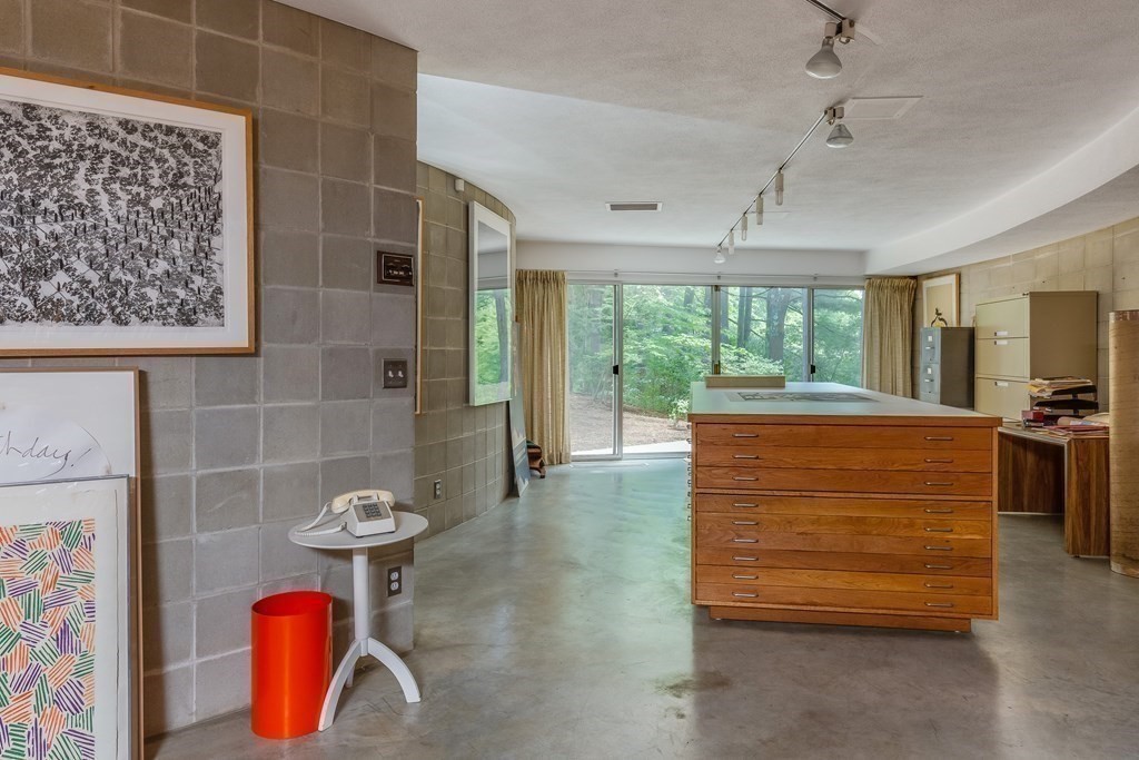 15 Young Road Weston, MA 02493 - Photo 19 of 21