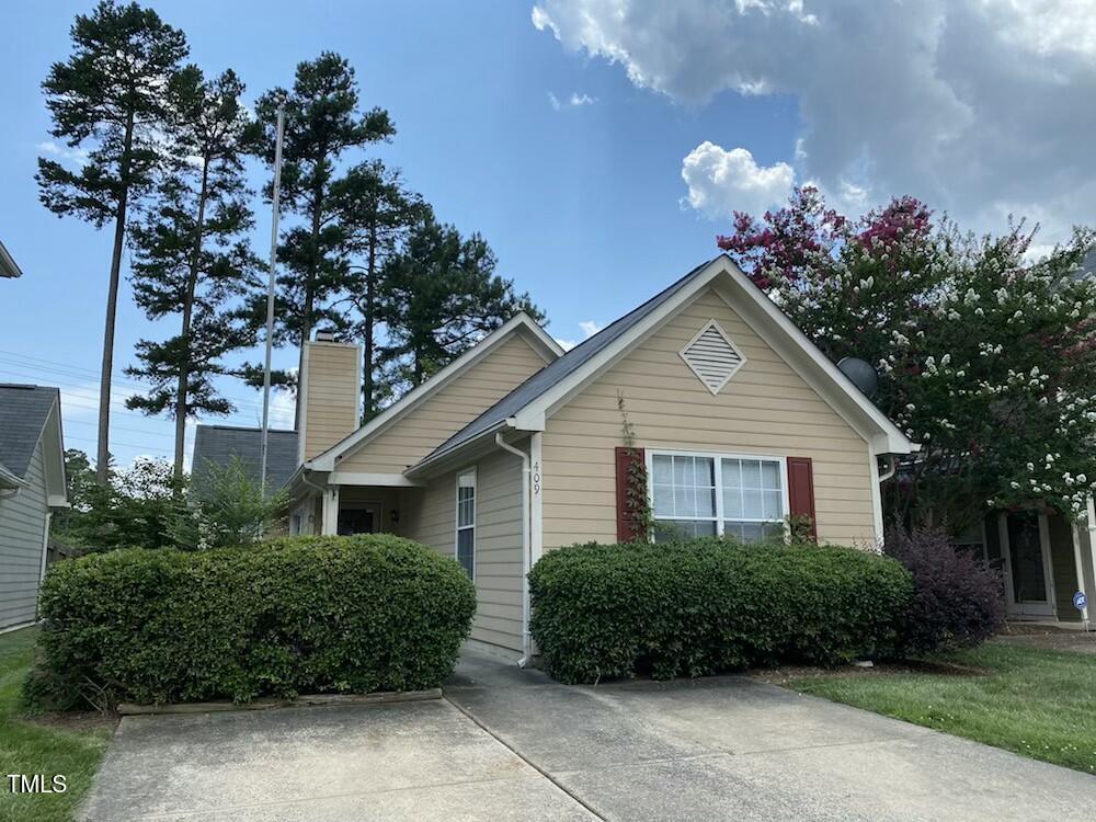 409 Devlin Place Durham, NC 27707 - Photo 2 of 28 tempImageWRSRqJ