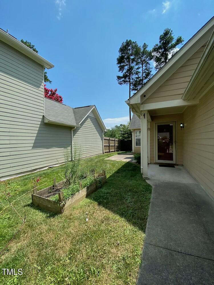 409 Devlin Place Durham, NC 27707 - Photo 25 of 28 tempImagec7SQ22