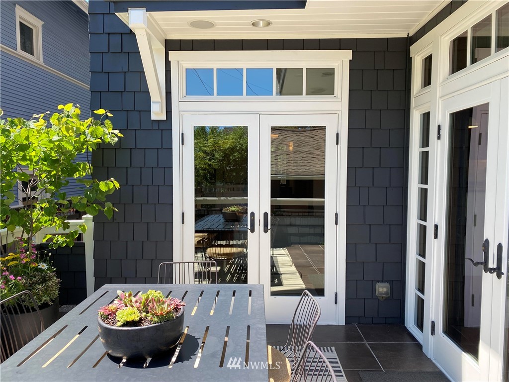 1632 35th Avenue Seattle, WA 98122 - Photo 14 of 35