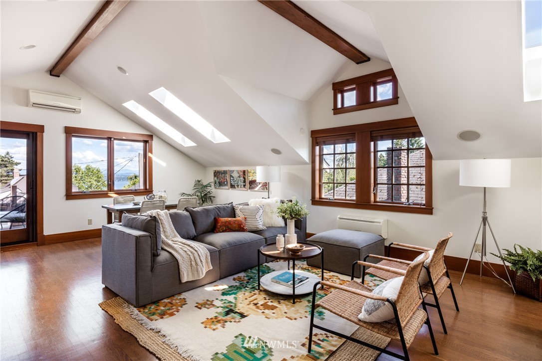 1632 35th Avenue Seattle, WA 98122 - Photo 24 of 35