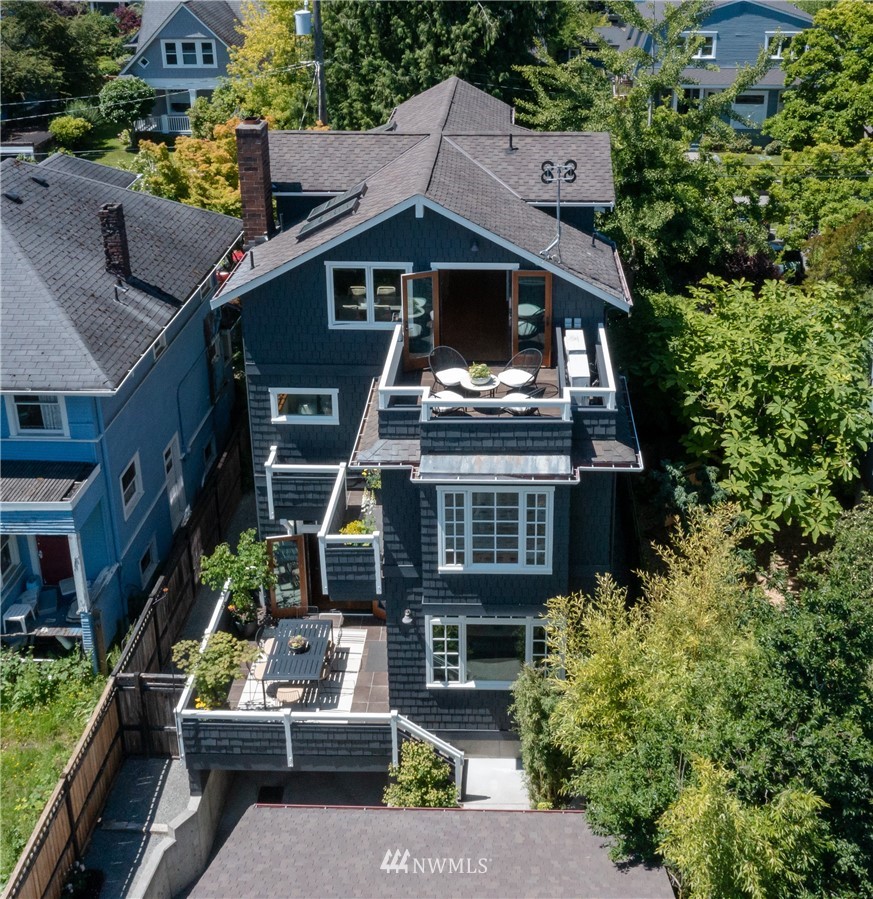 1632 35th Avenue Seattle, WA 98122 - Photo 4 of 35