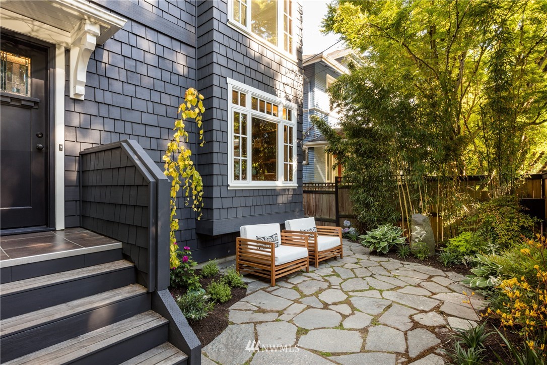 1632 35th Avenue Seattle, WA 98122 - Photo 5 of 35