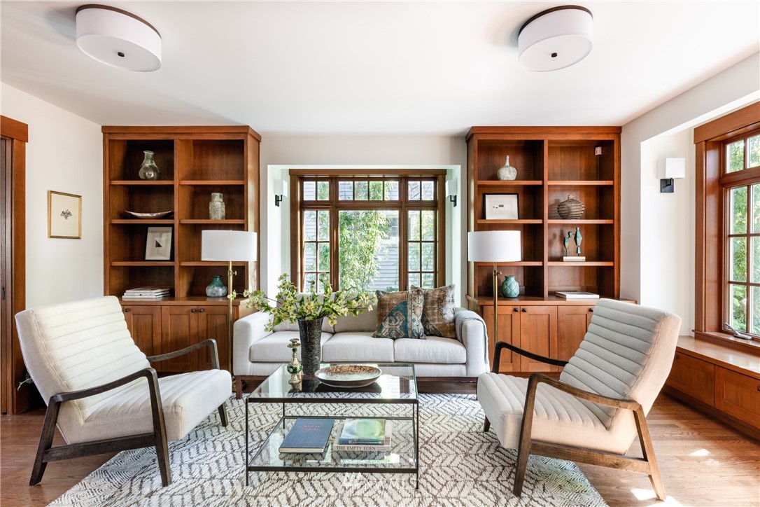 1632 35th Avenue Seattle, WA 98122 - Photo 7 of 35