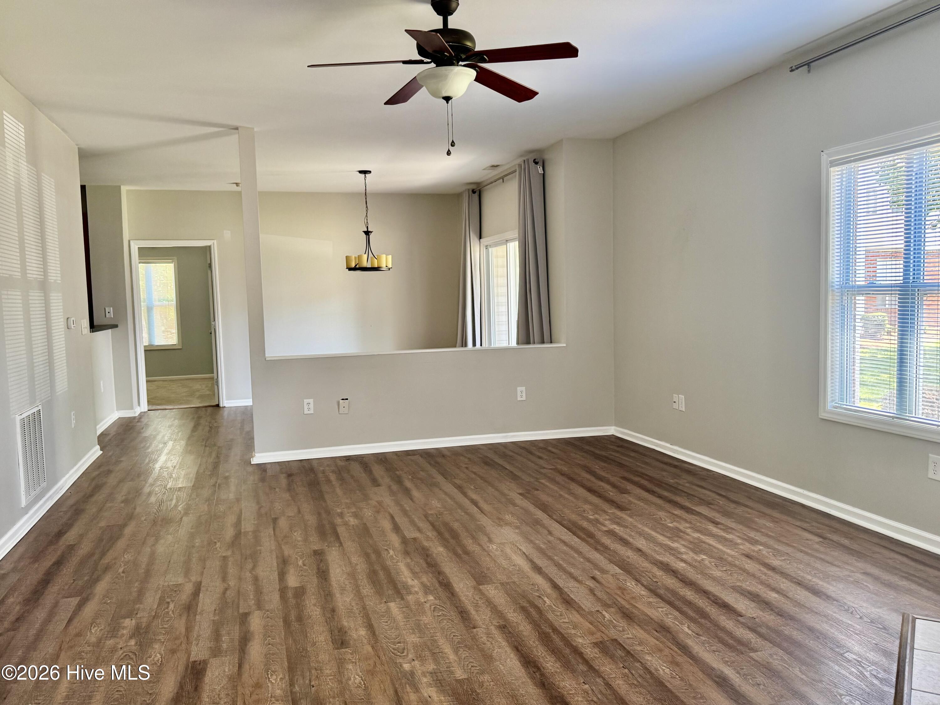1137 Turtle Creek Road, Unit D Greenville, NC 27858 - Photo 11 of 30 IMG_2188