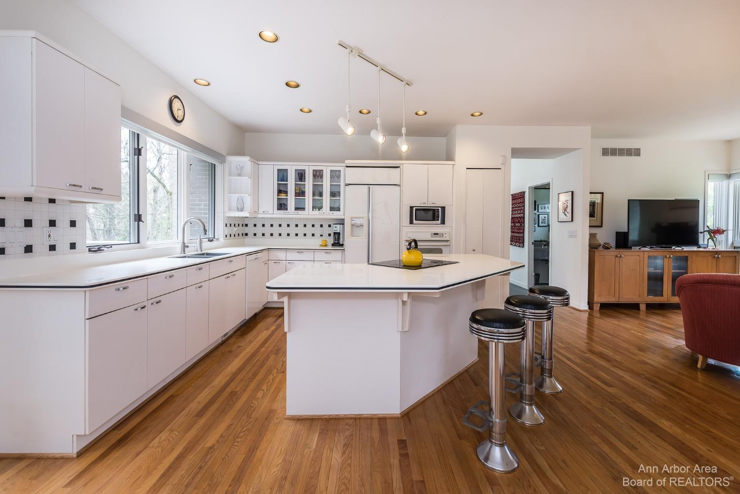 3986 North Michael Road Ann Arbor, MI 48103 - Photo 25 of 85 Photo 25