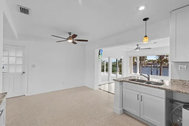 $929,000 | 2540 South Shore Drive Southeast, St. Petersburg, FL 33705