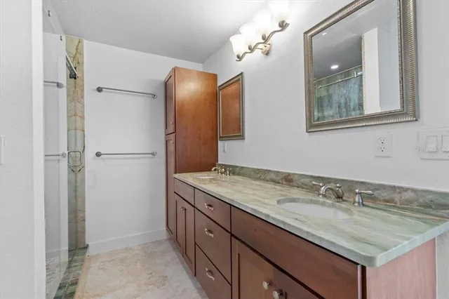 $929,000 | 2540 South Shore Drive Southeast, St. Petersburg, FL 33705