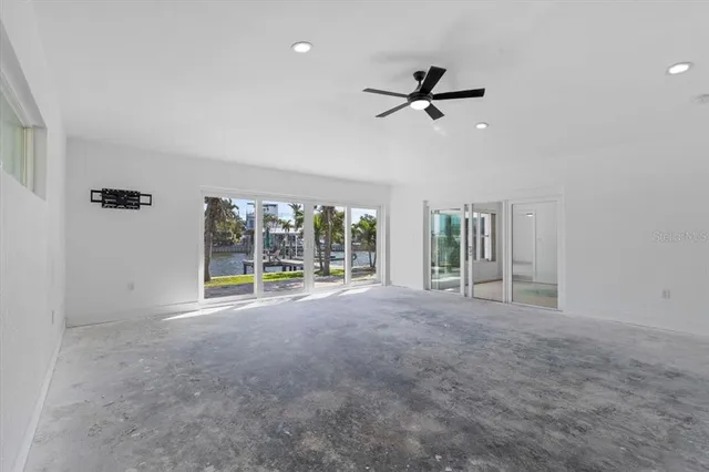 $929,000 | 2540 South Shore Drive Southeast, St. Petersburg, FL 33705