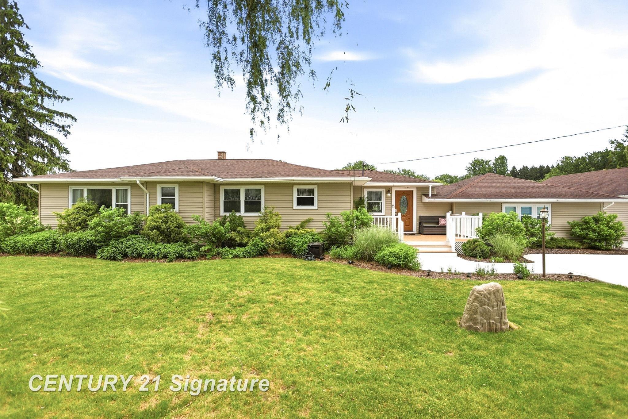 2051 South Brennan Road Hemlock, MI 48626 - Photo 8 of 72