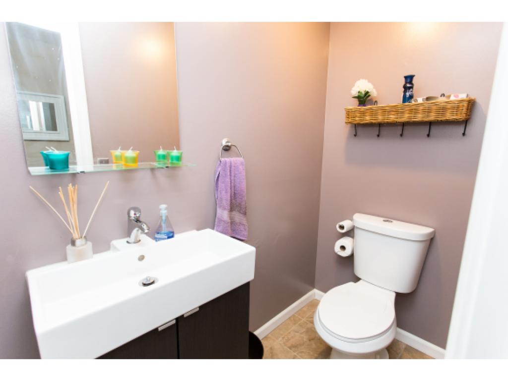 52 Dale Road, Unit A Hooksett, NH 03106 - Photo 5 of 17