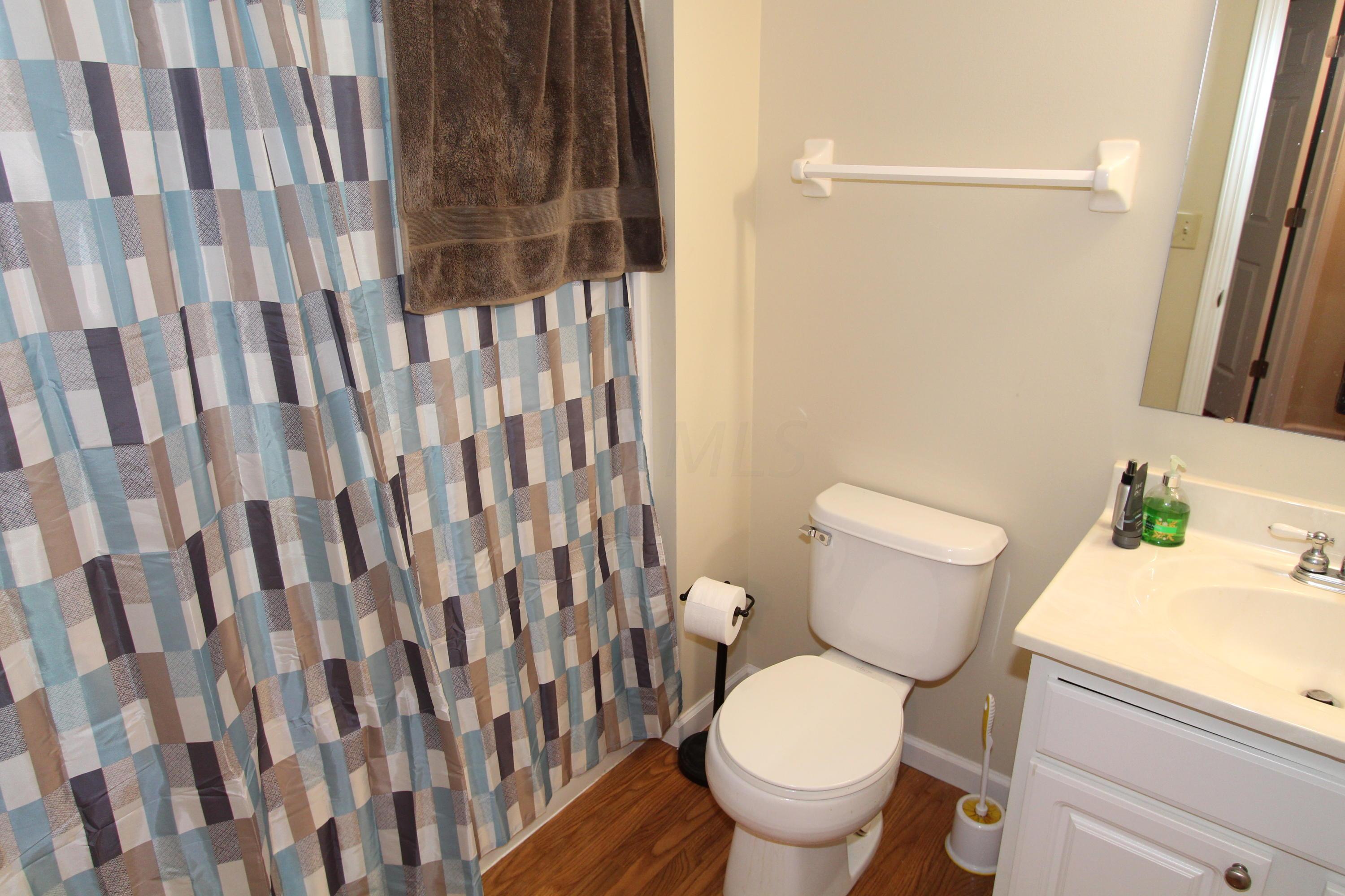 5568 Garden Ridge Columbus, OH 43228 - Photo 20 of 22