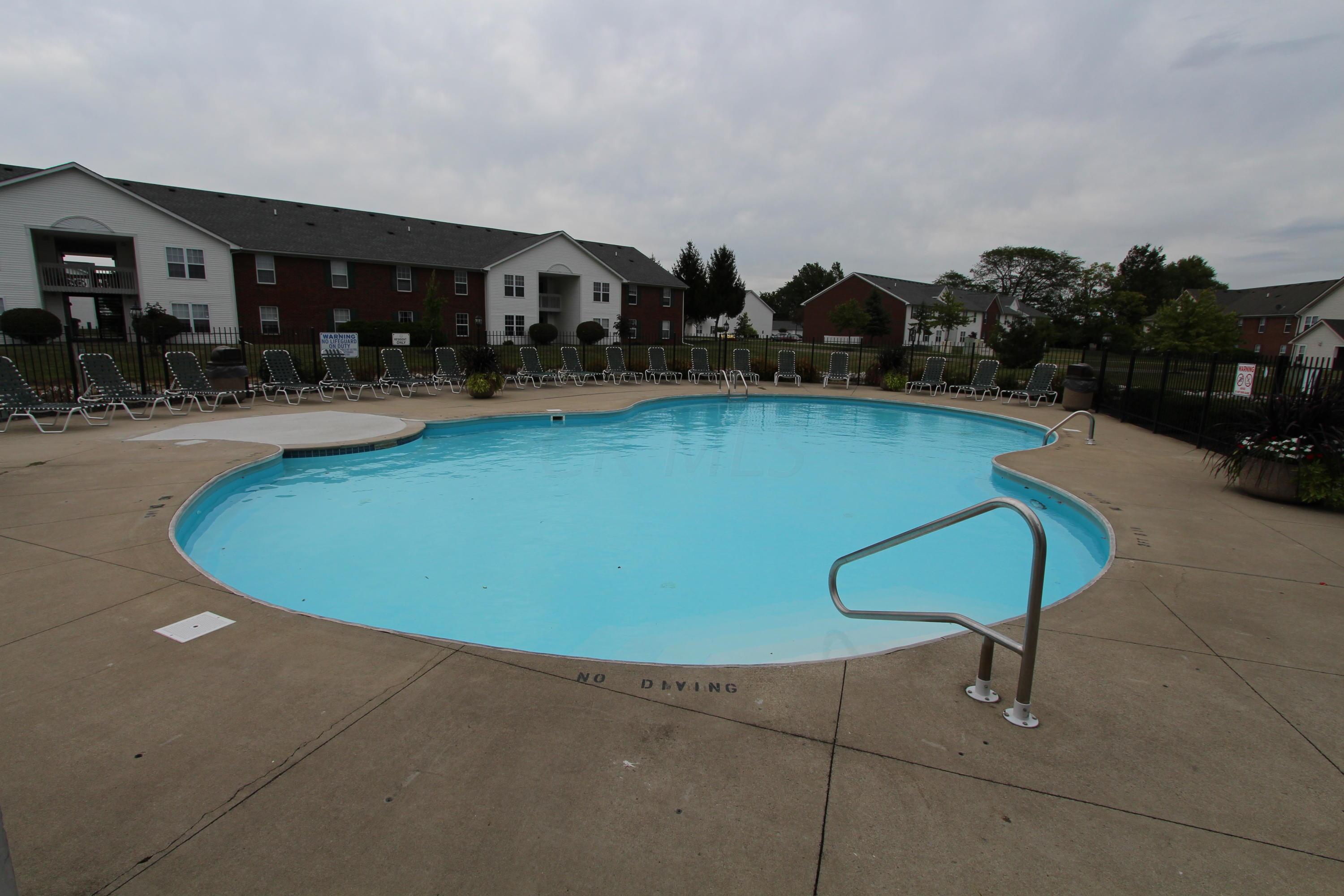 5568 Garden Ridge Columbus, OH 43228 - Photo 4 of 22