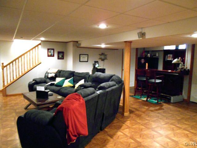 671 Batts Switch Road Pen Argyl, PA 18072 - Photo 14 of 20 Gallery Image 14