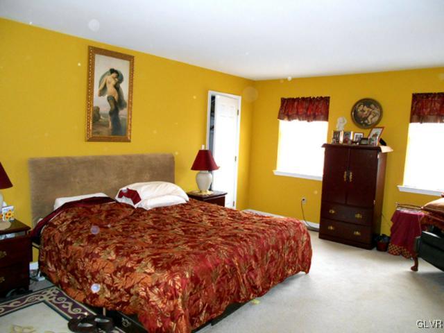671 Batts Switch Road Pen Argyl, PA 18072 - Photo 16 of 20 Gallery Image 16