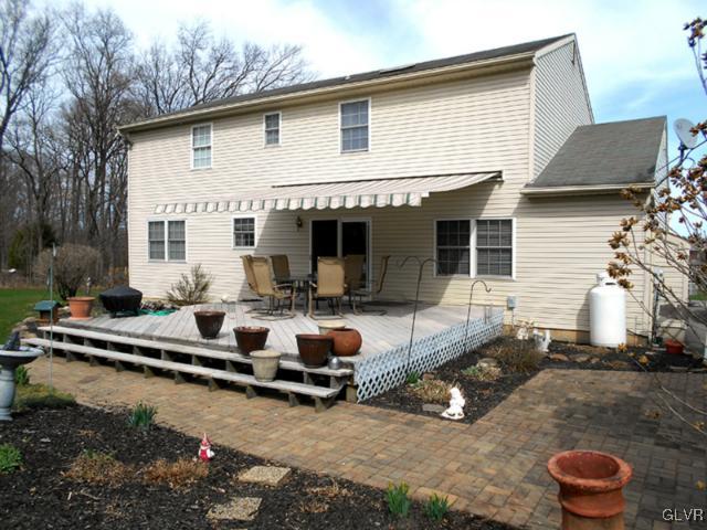 671 Batts Switch Road Pen Argyl, PA 18072 - Photo 5 of 20 Gallery Image 5