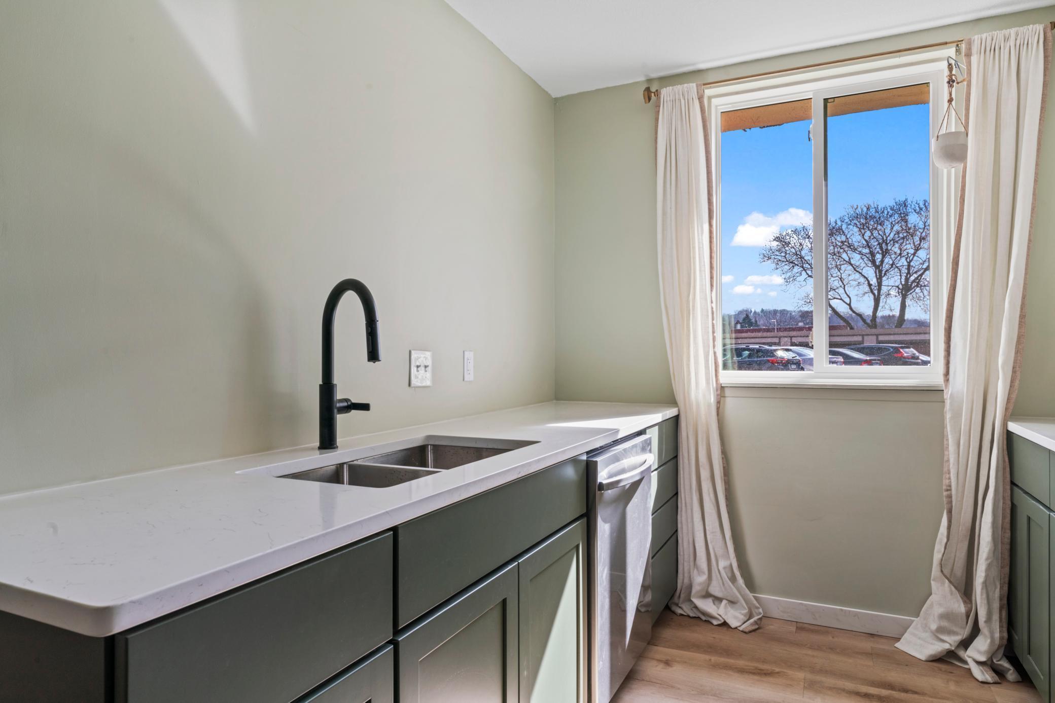 1931 Viking Drive Northwest, Unit 14 Rochester, MN 55901 - Photo 8 of 29