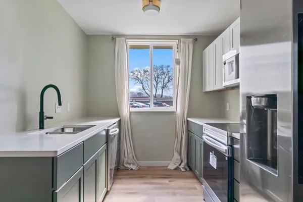 $129,900 | 1931 Viking Drive Northwest, Unit 14, Rochester, MN 55901