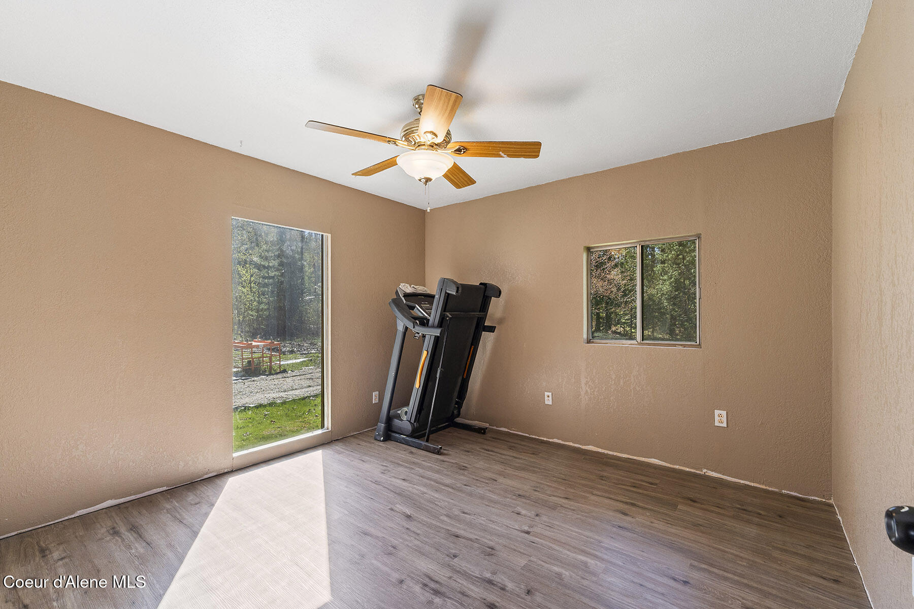 83 Cedar Grove Sandpoint, ID 83864 - Photo 29 of 44 83-Cedar-Grove-1519