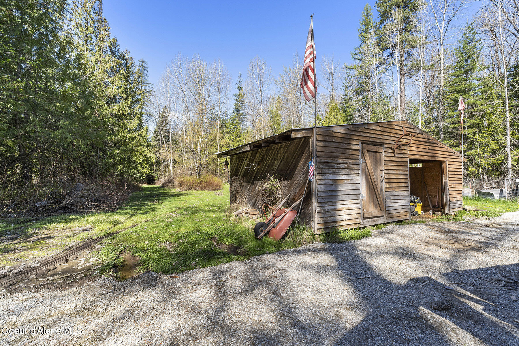 83 Cedar Grove Sandpoint, ID 83864 - Photo 35 of 44 83-Cedar-Grove-1549