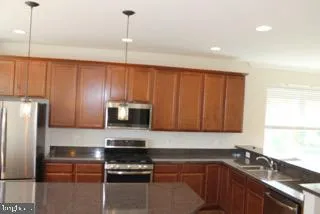 $2,400 | 107 Poinsettia Way, Stephenson, VA 22656