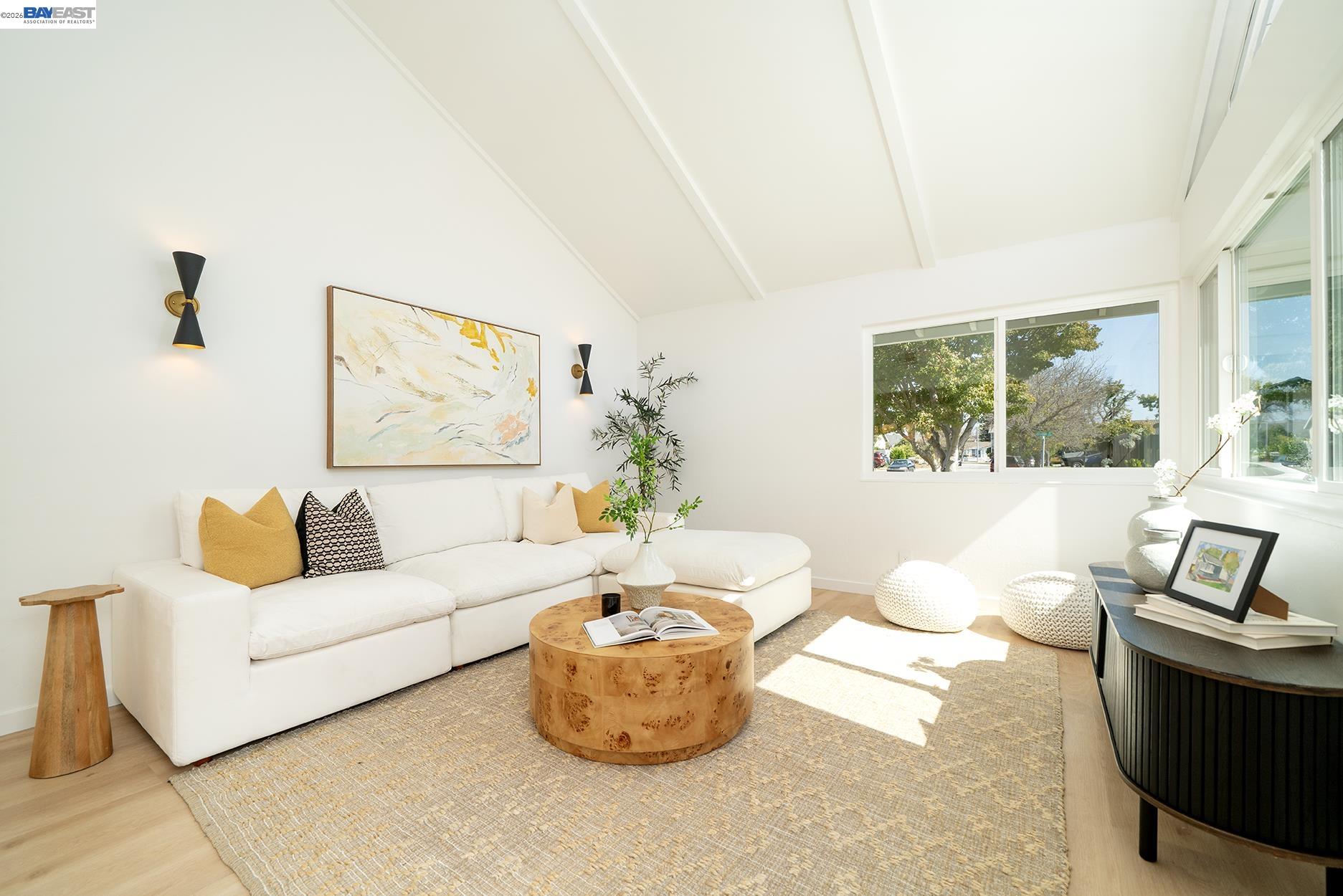3619 Dryden Road Fremont, CA 94555 - Photo 4 of 43 Gallery Image 4