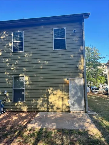 $1,975 | 3037 Bonnes Drive, Lithonia, GA 30038