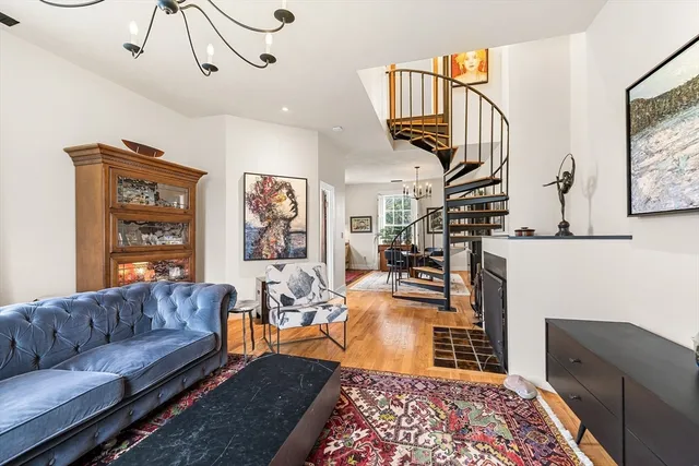 $604,900 | 145 Federal Street, Unit 3, Salem, MA 01970