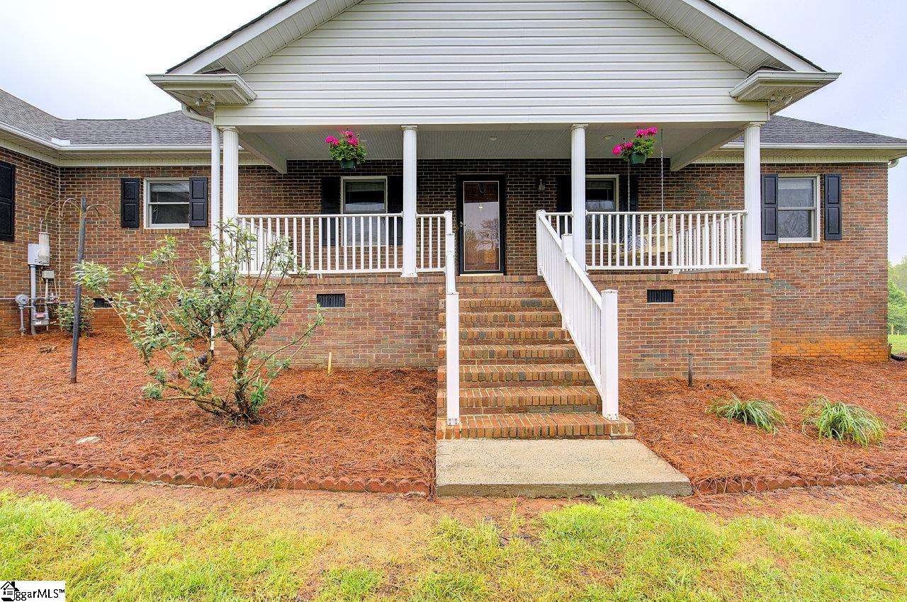 135 East Church Road Easley, SC 29642 - Photo 2 of 36