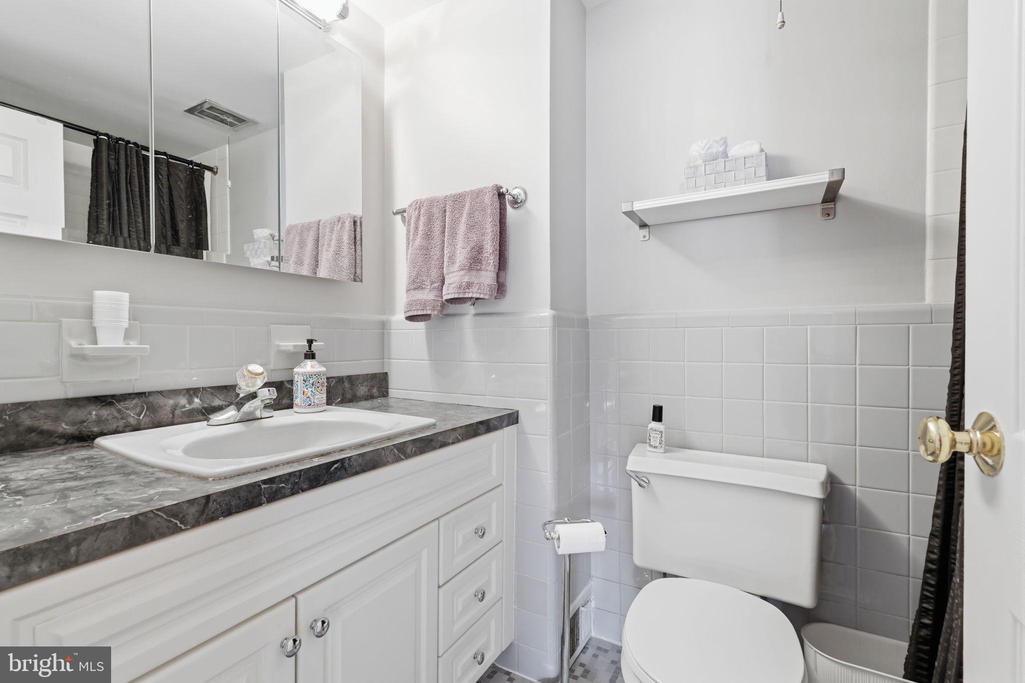 3868 Blake Road Huntingdon Valley, PA 19006 - Photo 27 of 50 Gallery Image 27