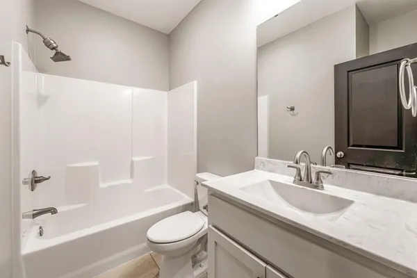 $299,000 | 1501 Johnson Road, Unit A, Iowa Park, TX 76367